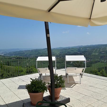 Agriturismo Cascina Rabalot Diano dʼAlba エクステリア 写真
